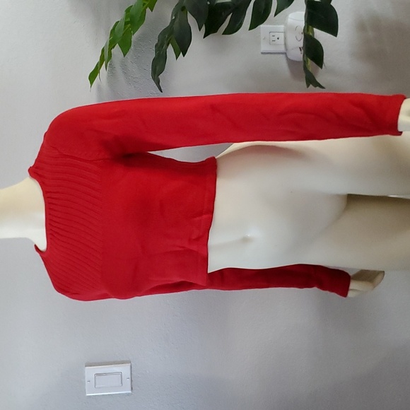 New Lovers+Friends Christmas Red Crop Sweater sz M long sleeve top Hot - Picture 5 of 7